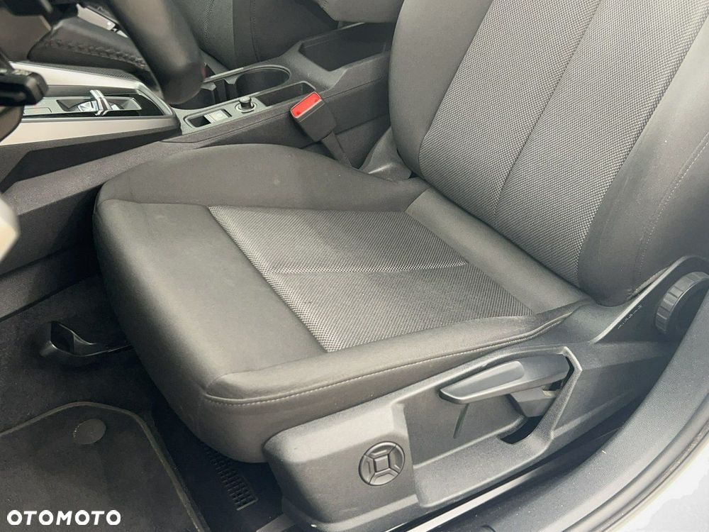 Audi A3 Sportback 35 TFSI mHEV S tronic - 17