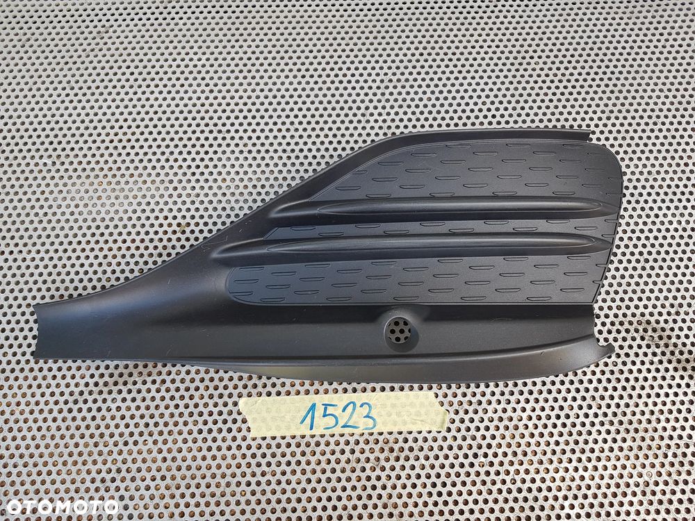 Mercedes W206 C AMG Kratka Zderzaka Prawa Przód - 1