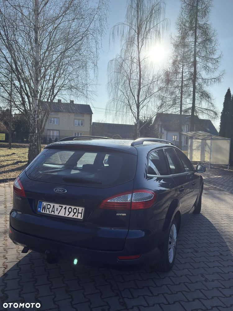 Ford Mondeo 2.0 TDCi Titanium - 4