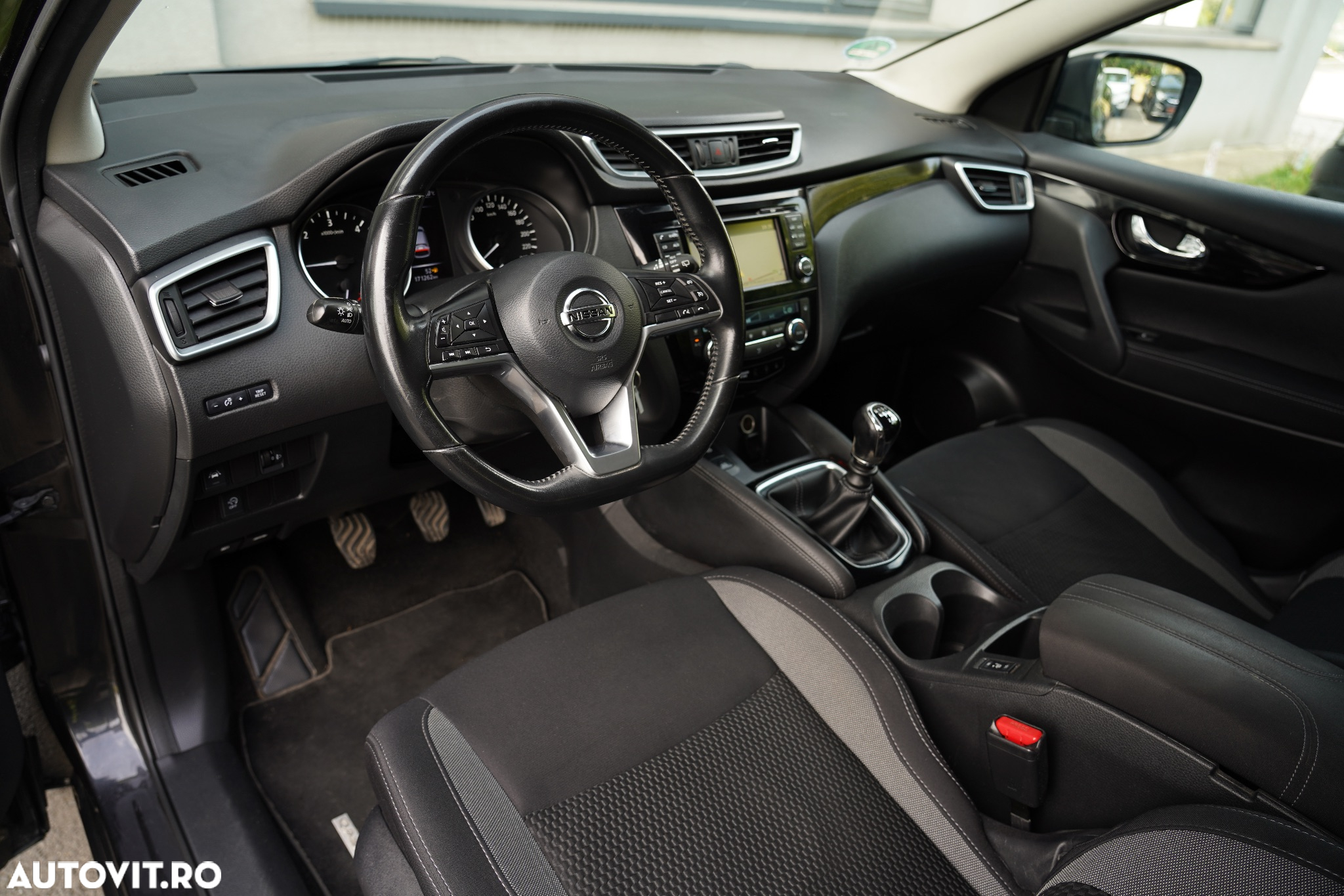 Nissan Qashqai 1.5 DCI N-CONNECTA - 9