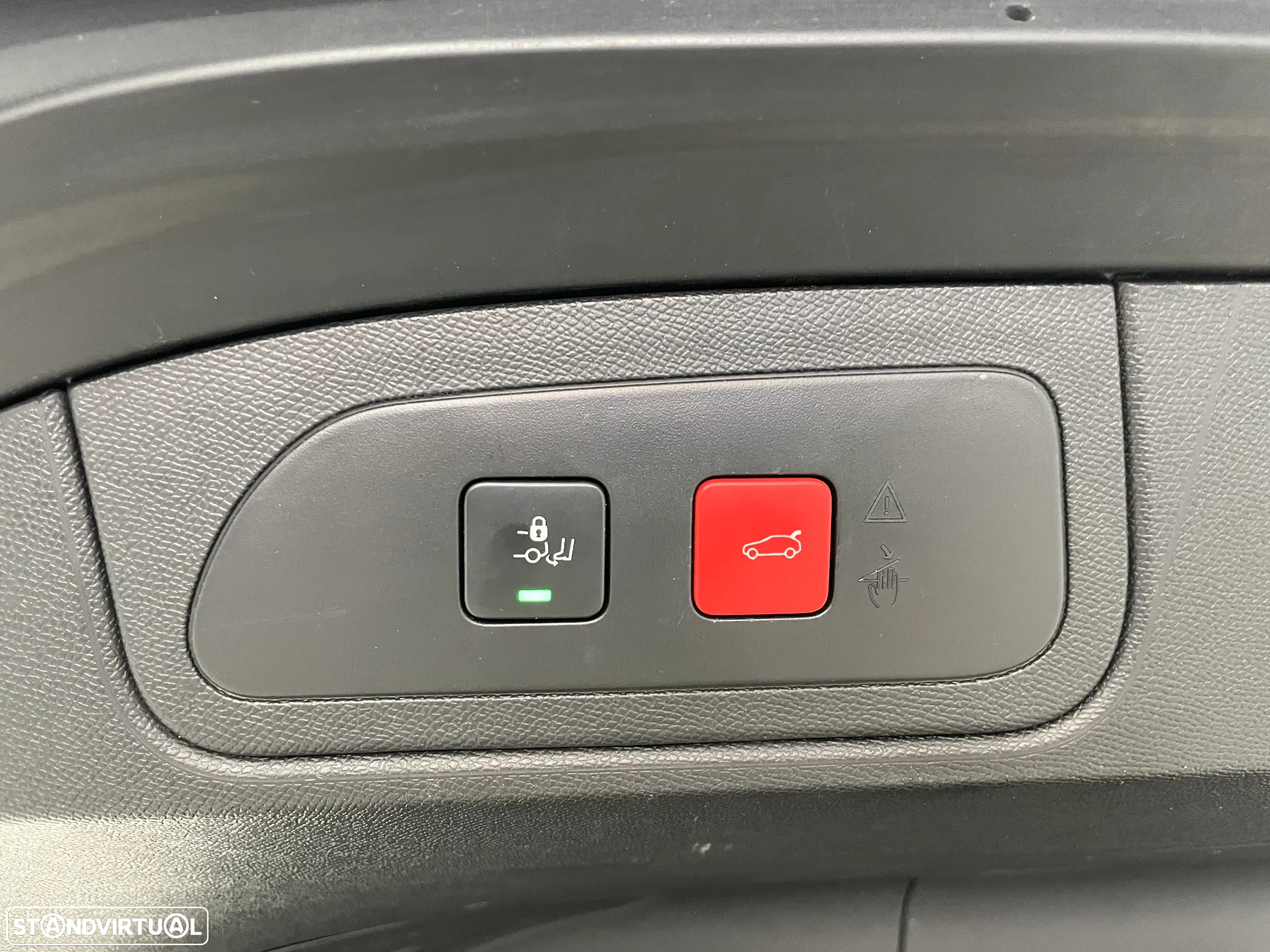 DS DS7 Crossback 1.5 BlueHDi Performance Line EAT8 - 3