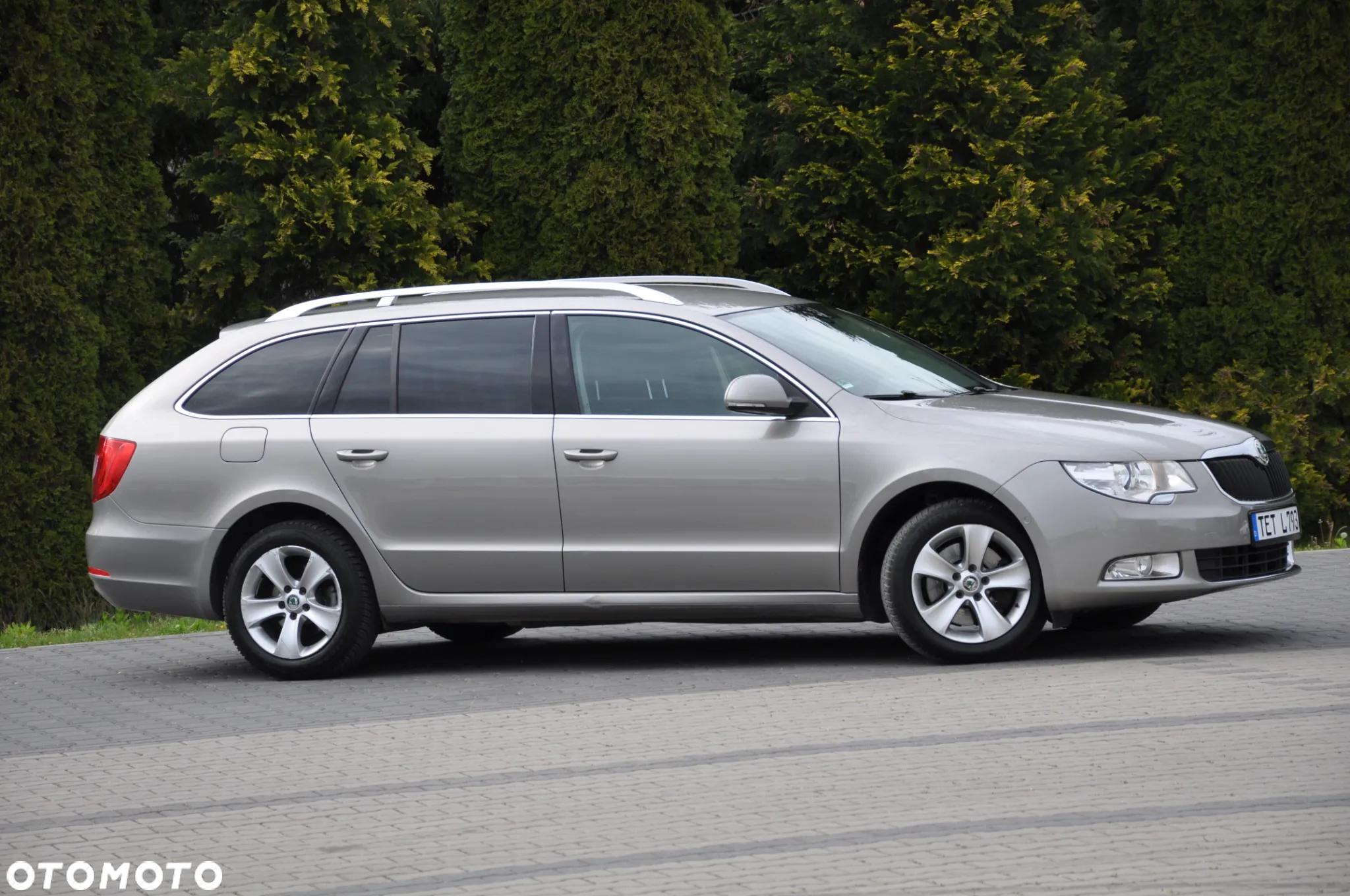 Skoda Superb 2.0 TDI Exclusive - 5