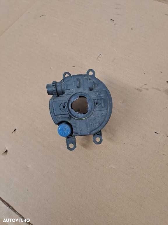 Proiector dreapta original Peugeot 107 Citroen C1 an 2005-2014 - 2