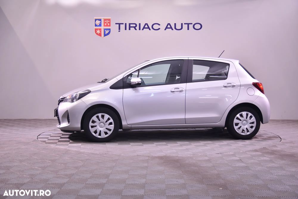 Toyota Yaris - 2