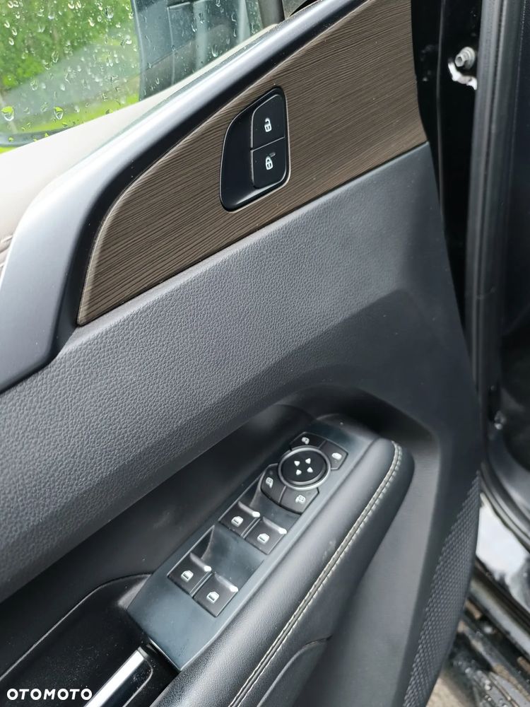 Volkswagen Amarok 3.0 V6 TDi 4MOTION Style - 11