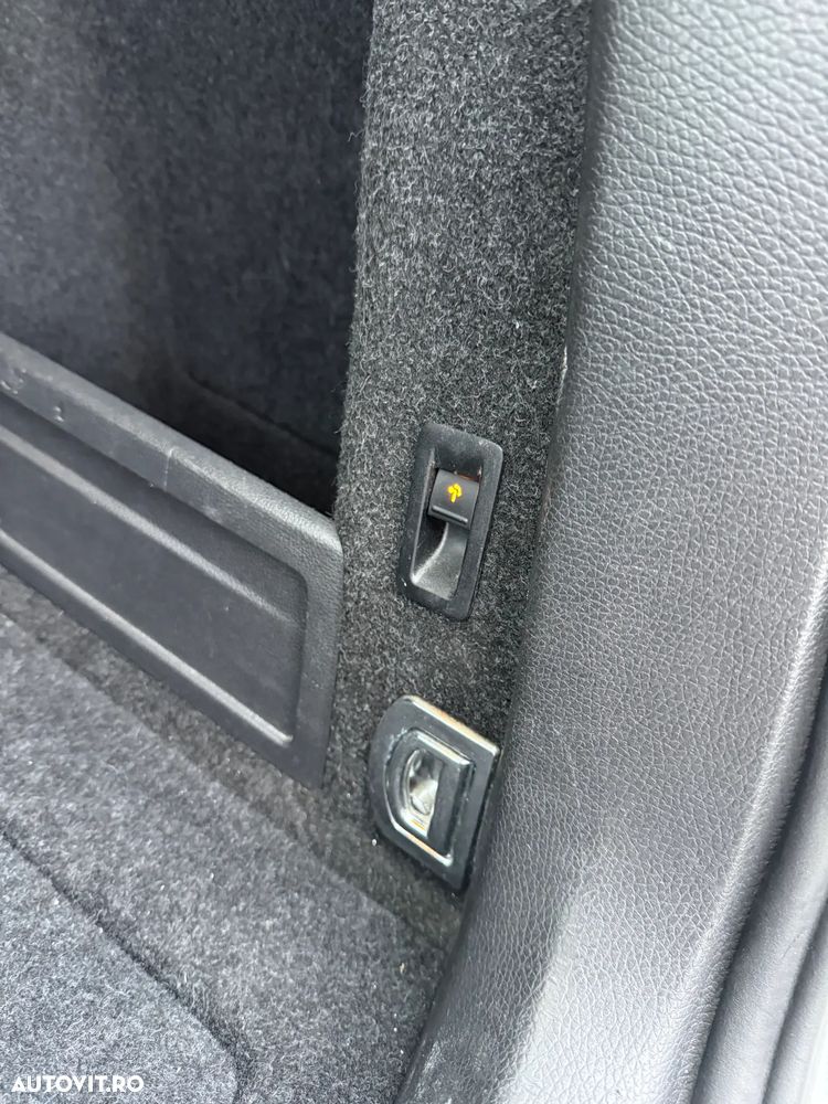 Volkswagen Passat 2.0 Blue TDI DSG SCR Comfortline - 17