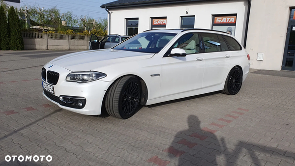 BMW Seria 5 535d xDrive Modern Line