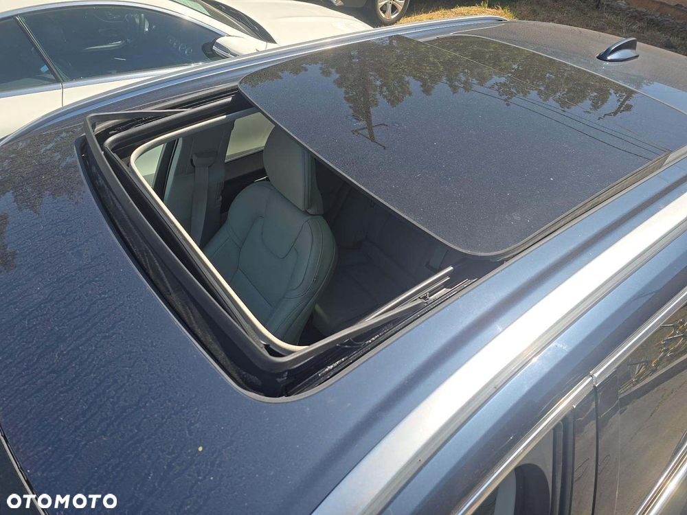 Volvo XC 60 - 14