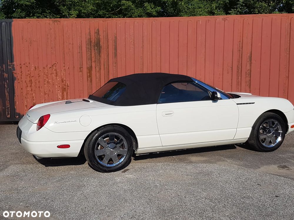 Ford Thunderbird - 6
