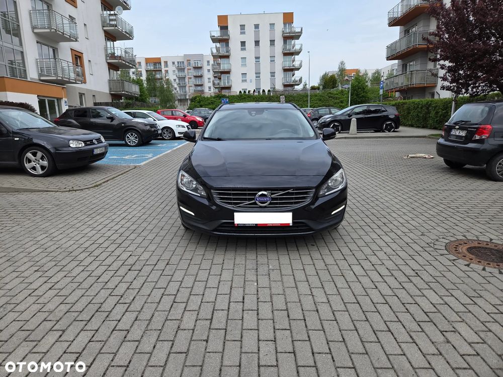 Volvo V60 D2 Kinetic - 2