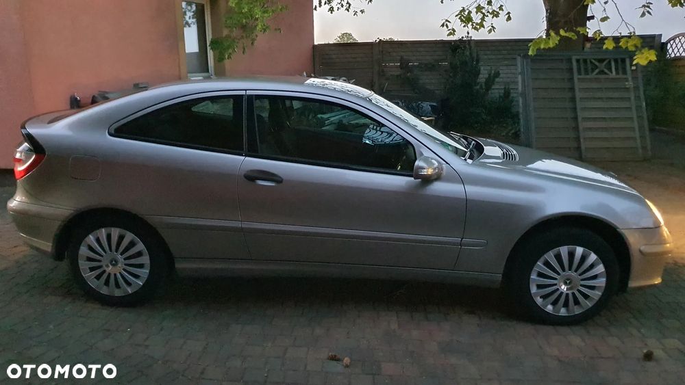 Mercedes-Benz Klasa C 180 Kompressor Starline - 11
