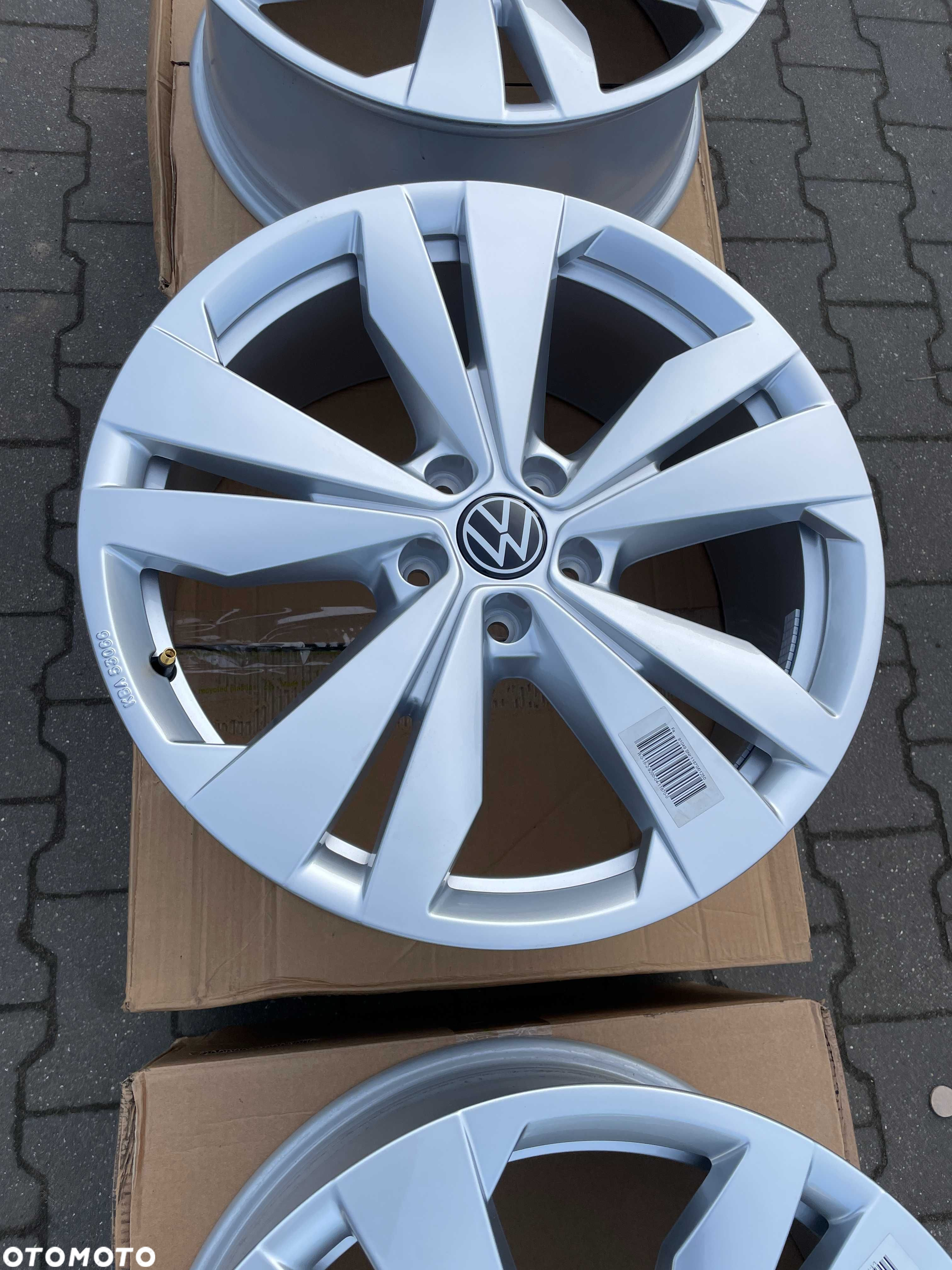 Okazja oryginalne felgi VW ID4 Passat ARTEON 5x112 8x19 ET45 57.1 NOWE - 4