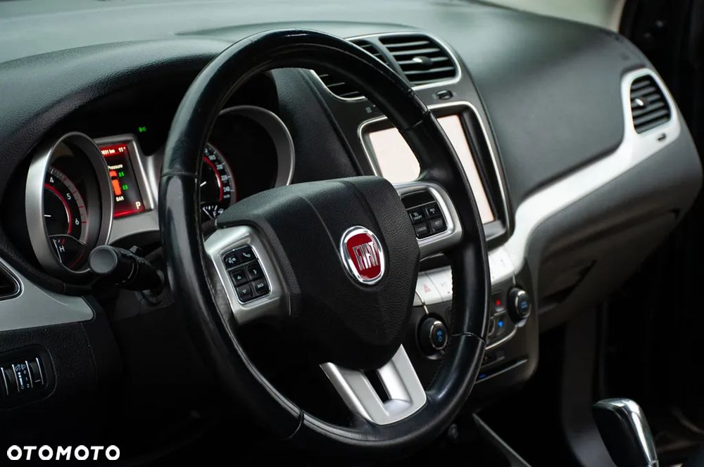 Fiat Freemont 2.0 Multijet 16V DPF Automatik Allrad Lounge - 35