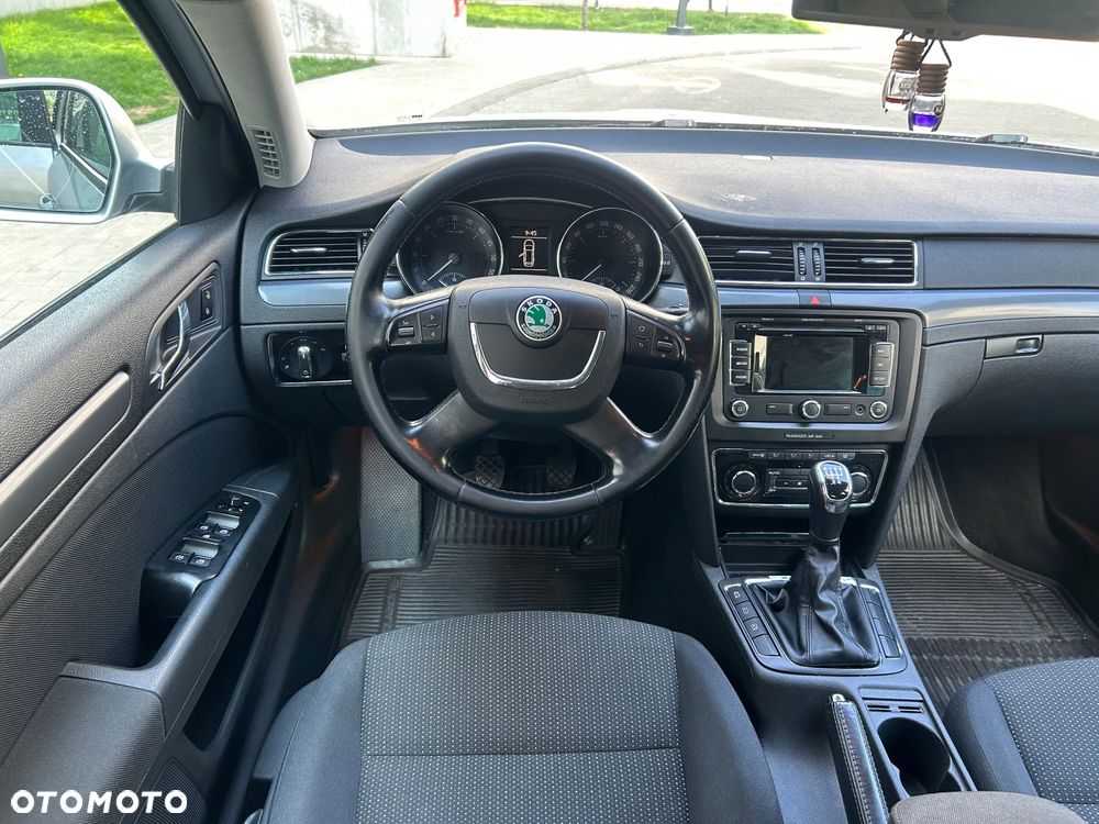 Skoda Superb 1.6 TDI Elegance Greenline - 20