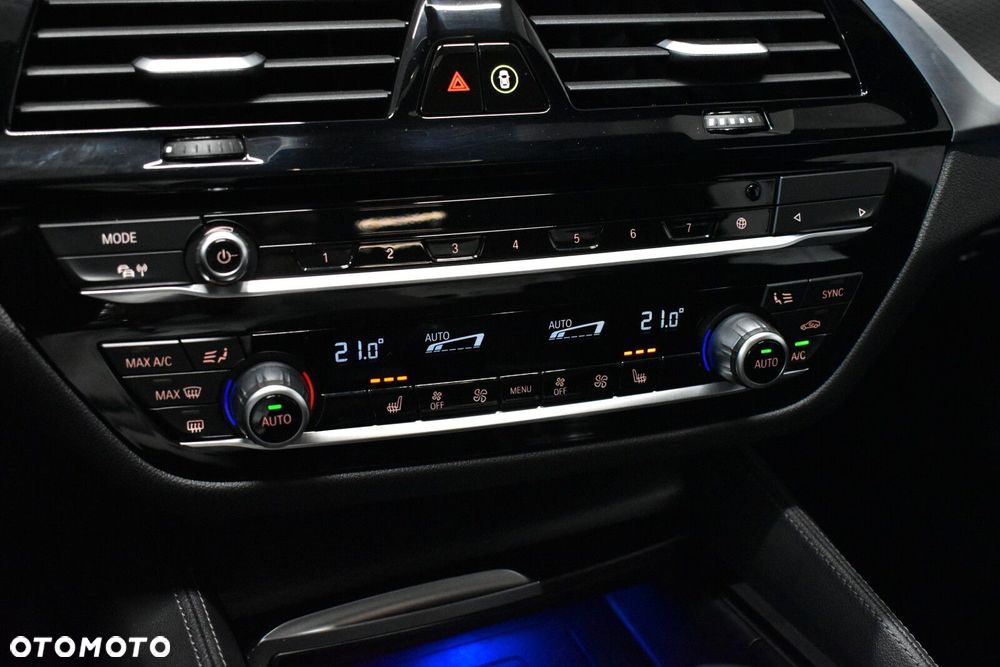 BMW Seria 5 530e xDrive M Sport sport - 17