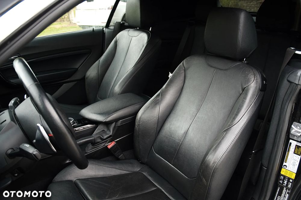 BMW Seria 2 228i Sport-Aut Sport Line - 7