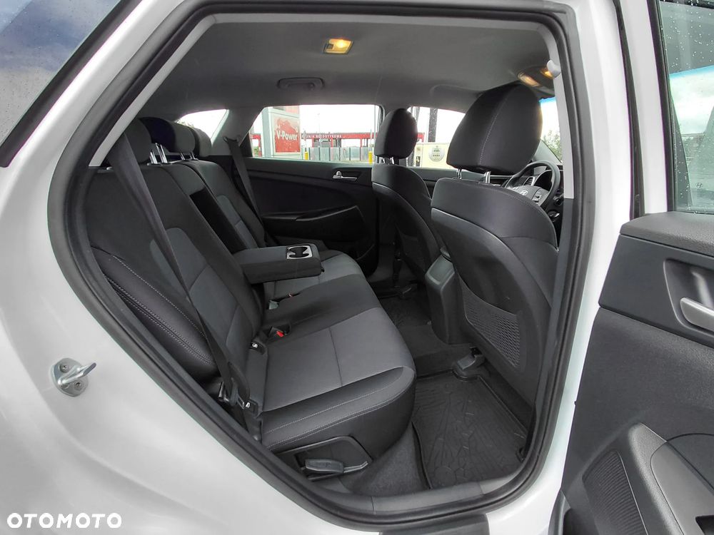 Hyundai Tucson 1.6 GDI BlueDrive Classic 2WD - 21