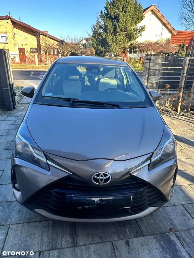 Toyota Yaris 1.5 Premium - 3