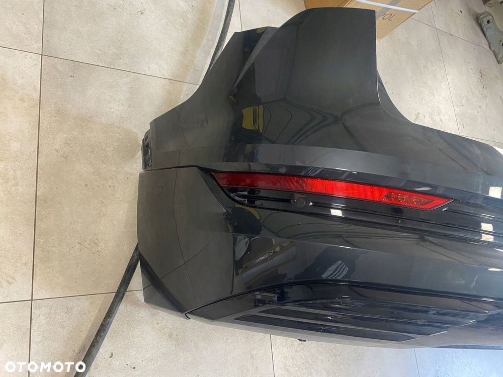 AUDI E-TRON ZDERZAK TYŁ 6 x PDC - 9