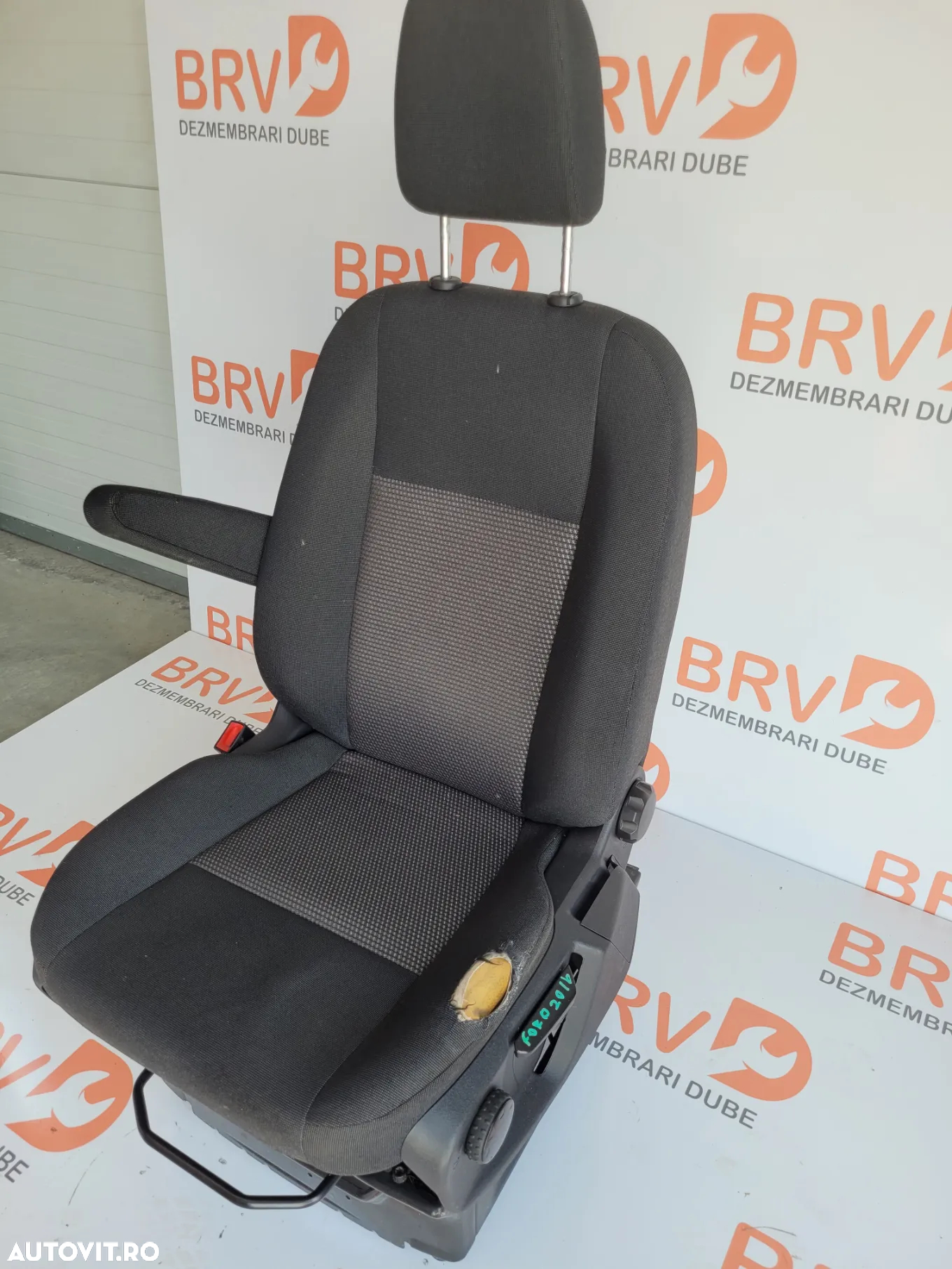 Scaun fata model cu cotiera pentru Ford Transit Euro 5 - 4