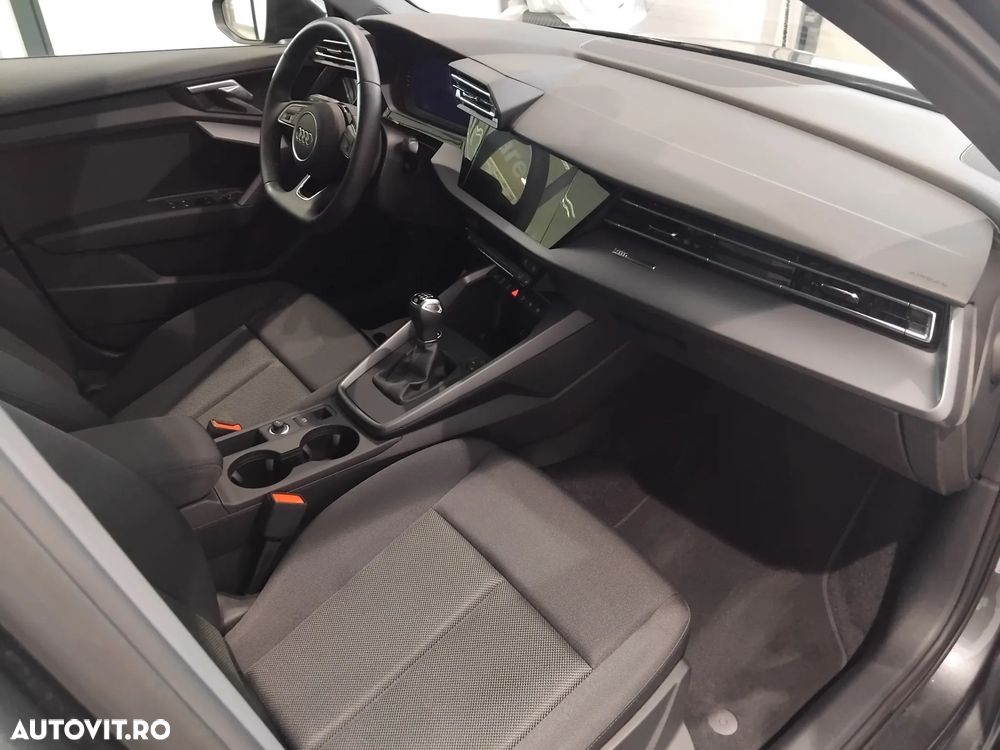 Audi A3 Limuzina 35 TFSI S Line - 23