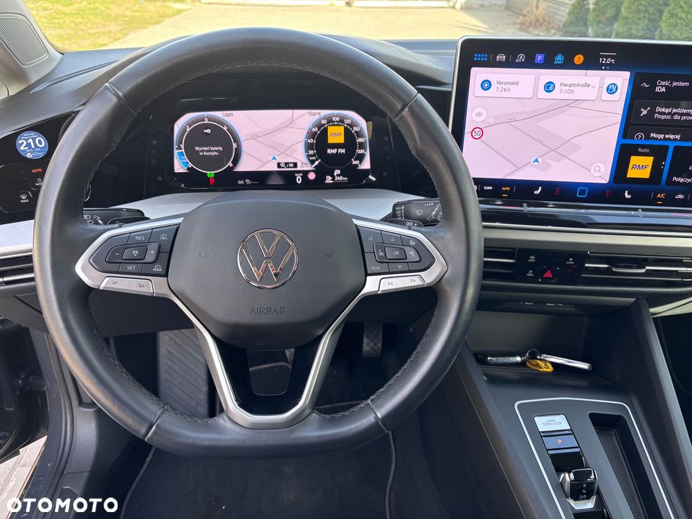 Volkswagen Golf 2.0 TDI SCR DSG Life - 23