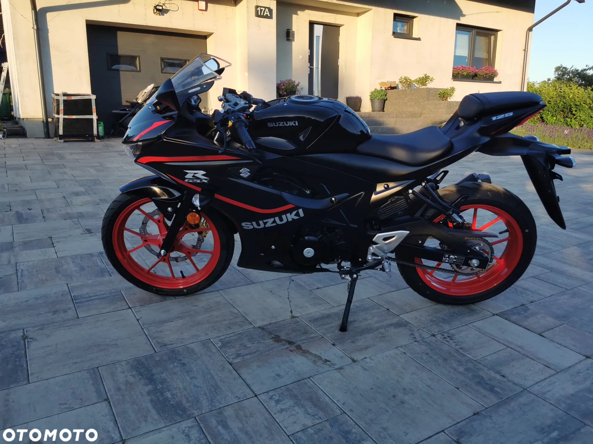 Suzuki GSX-R - 3