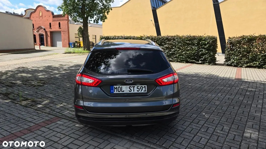 Ford Mondeo 2.0 TDCi Allrad Titanium - 12