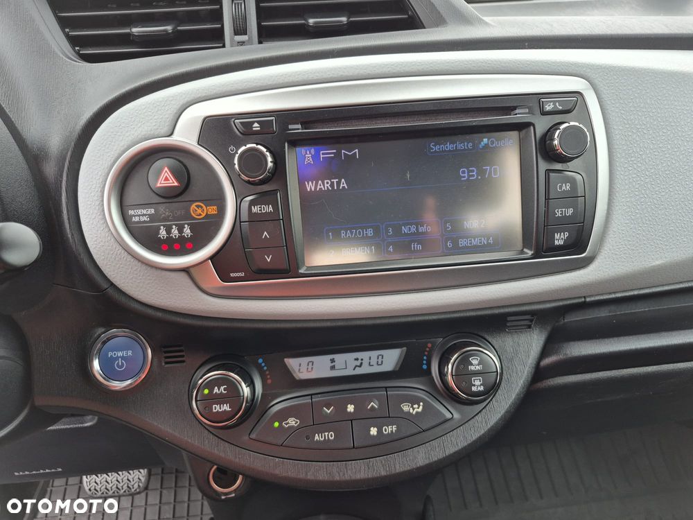 Toyota Yaris 1.5 VVT-i Comfort - 16