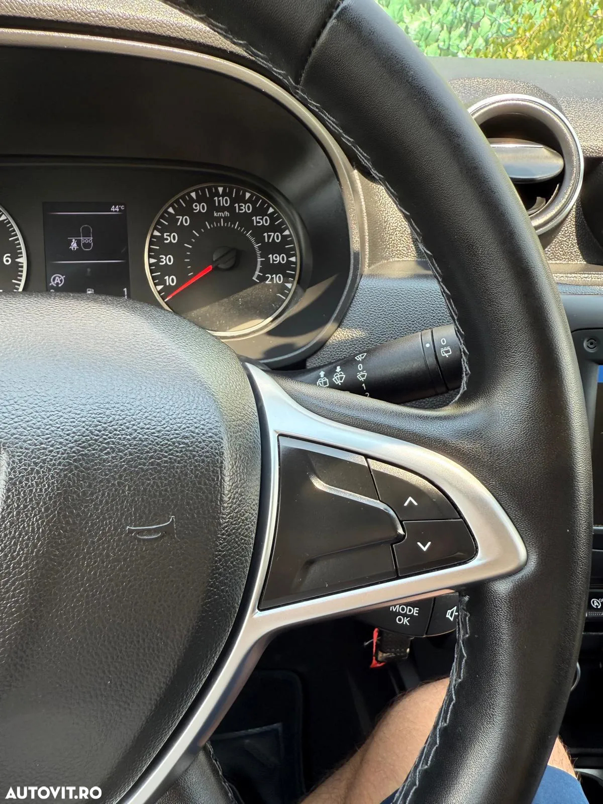 Dacia Duster SCe 115 2WD Comfort - 24