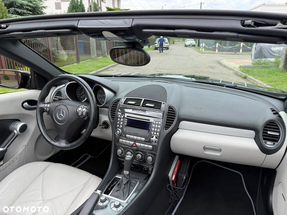 Mercedes-Benz SLK 280 7G-TRONIC Edition 10 - 25