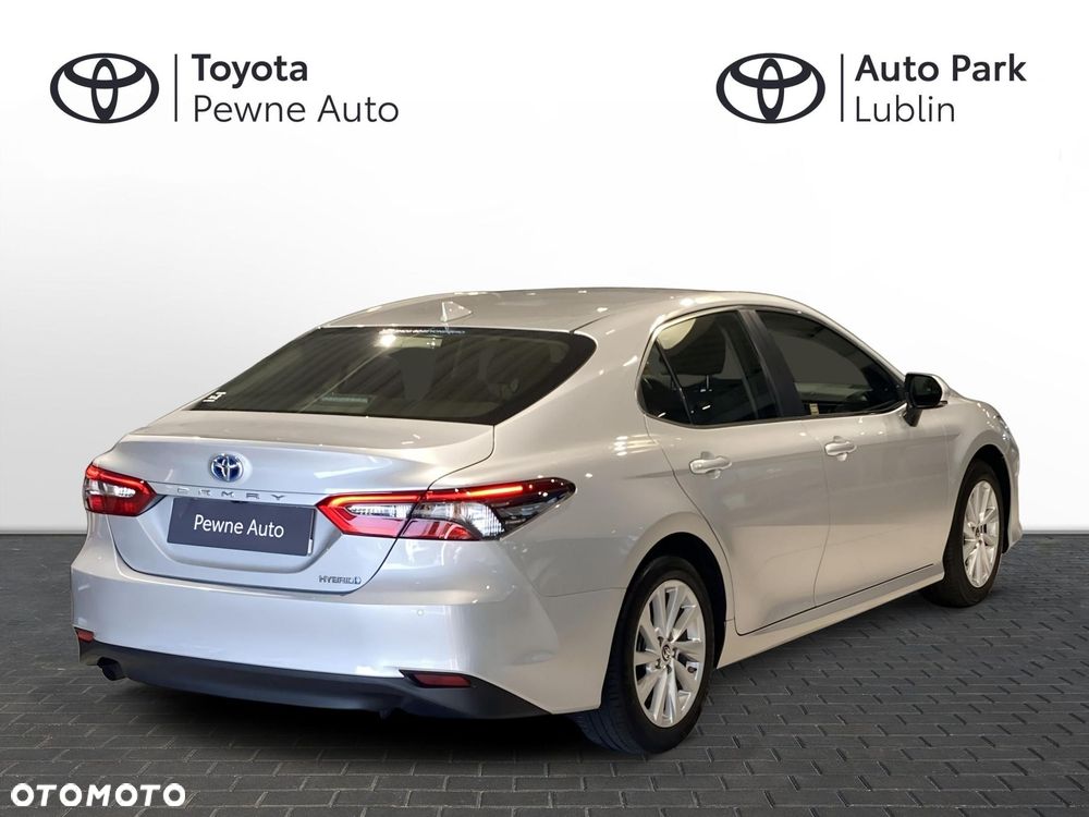 Toyota Camry 2.5 Hybrid Comfort CVT - 5