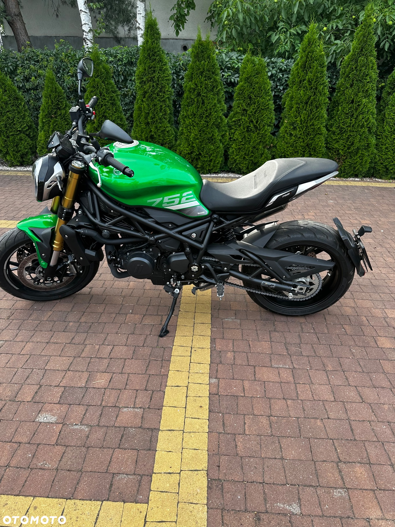 Benelli 752 S - 5