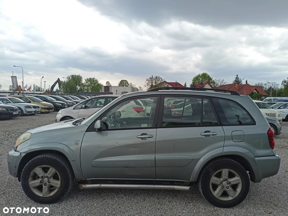 Toyota RAV4 2.0 VVT-i 4x4 - 2