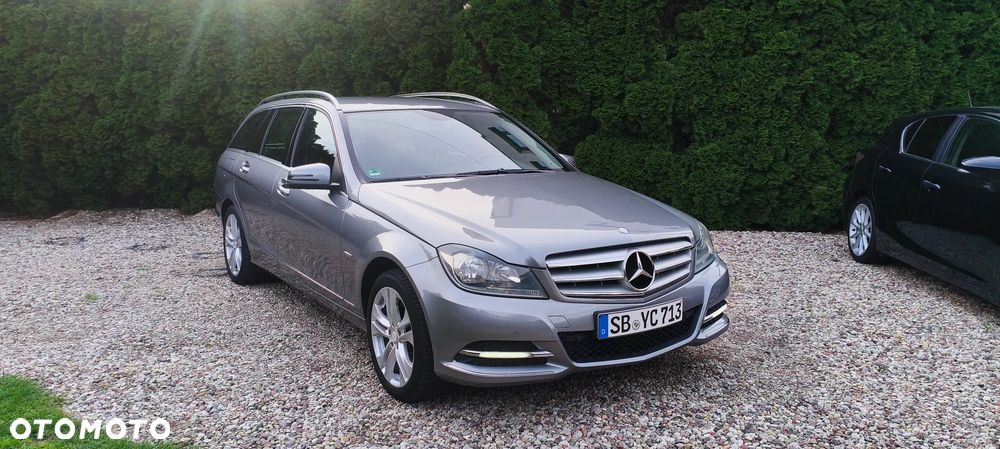 Mercedes-Benz Klasa C 180 CGI Automatik BlueEFFICIENCY Avantgarde - 1
