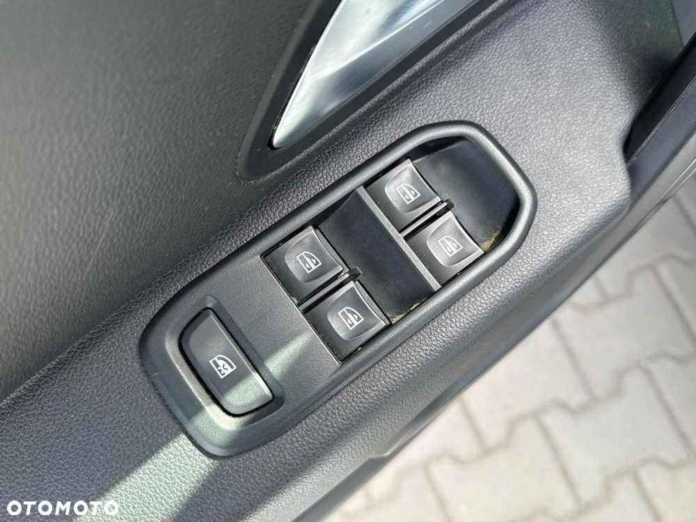Dacia Duster 1.0 TCe Comfort - 4