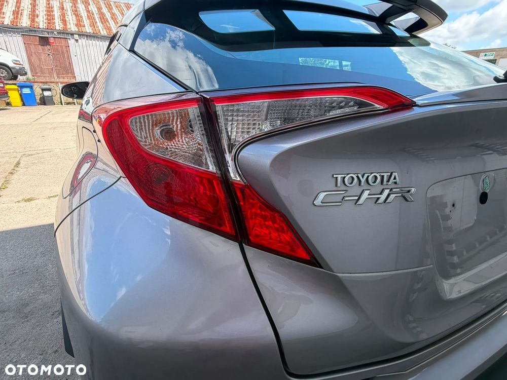 Toyota C-HR - 13