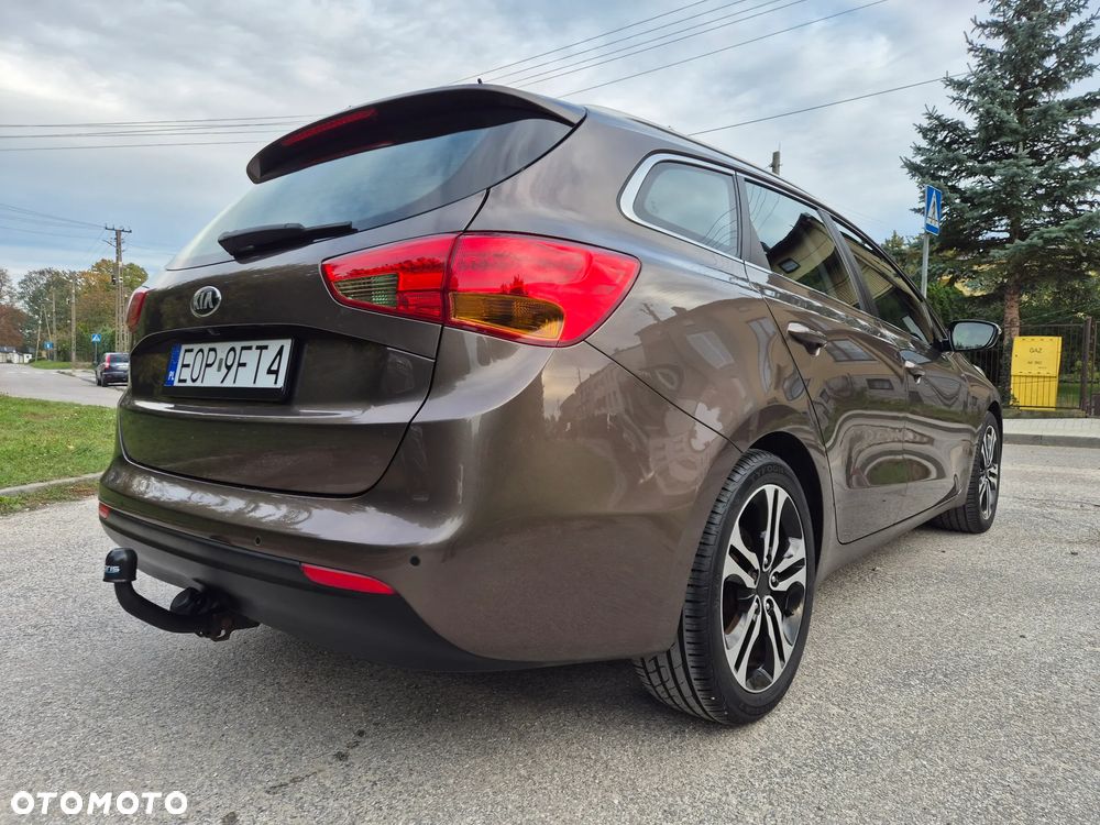 Kia Ceed Cee'd 1.6 GDI Business Line - 3