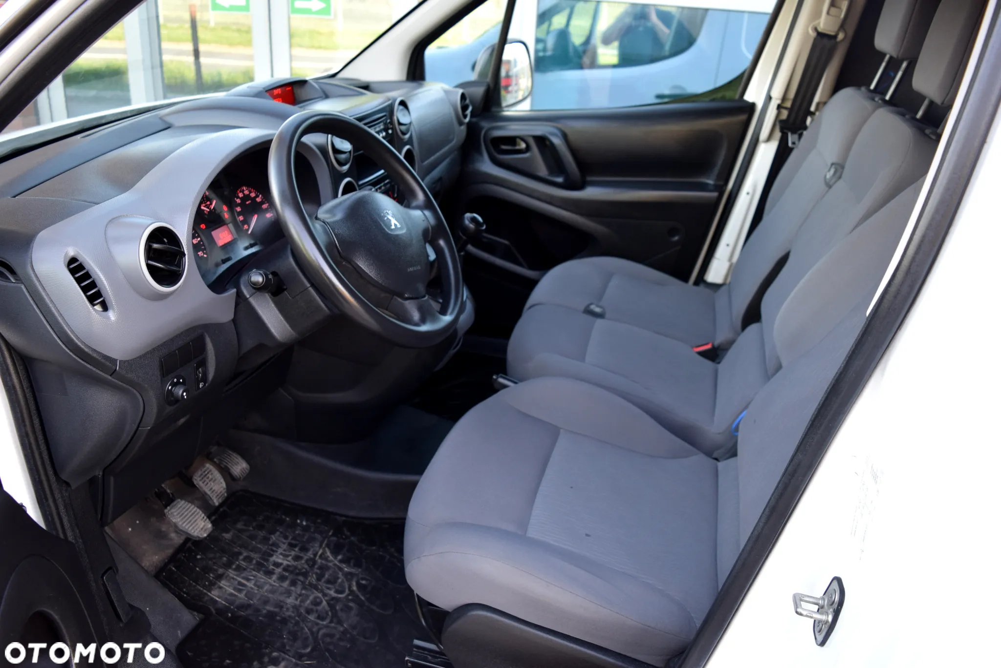 Peugeot Partner 1.6 HDi Trendy - 6