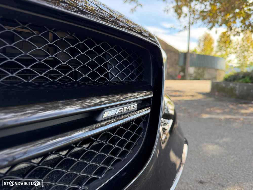 Mercedes-Benz A 45 AMG 4-Matic - 13