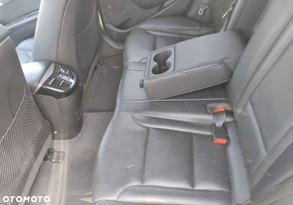 Hyundai i40 - 10