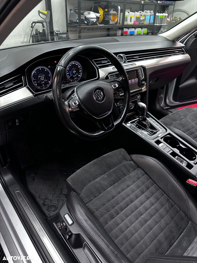 Volkswagen Passat 2.0 TDI DSG (BlueMotion Technology) Comfortline - 5