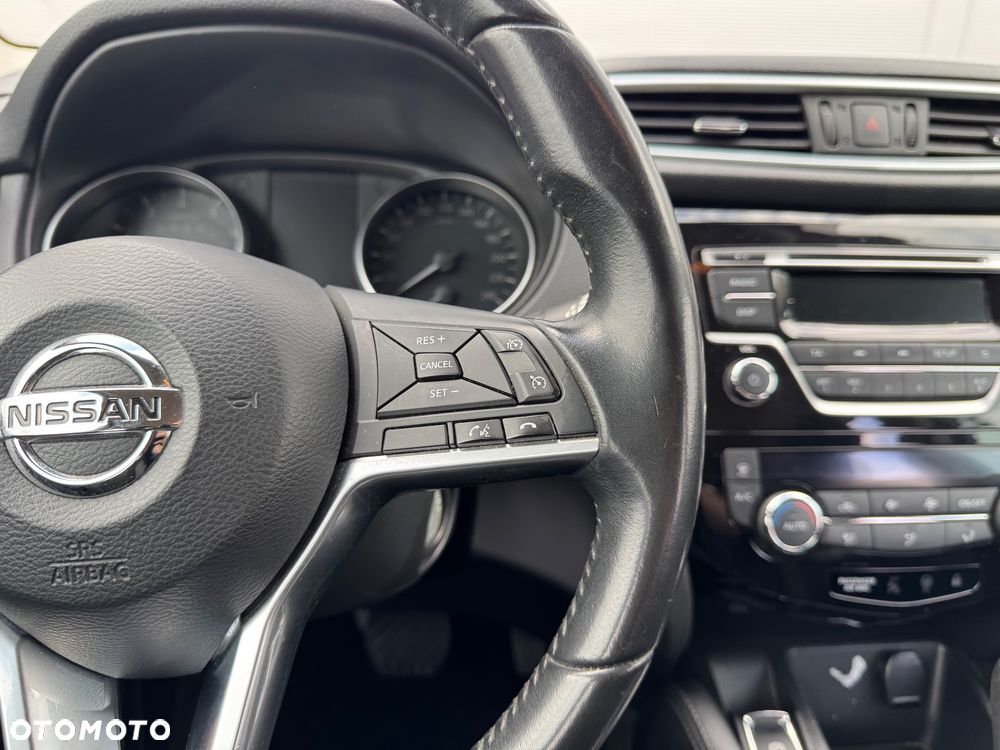 Nissan Qashqai 1.2 DIG-T N-Connecta Xtronic - 14