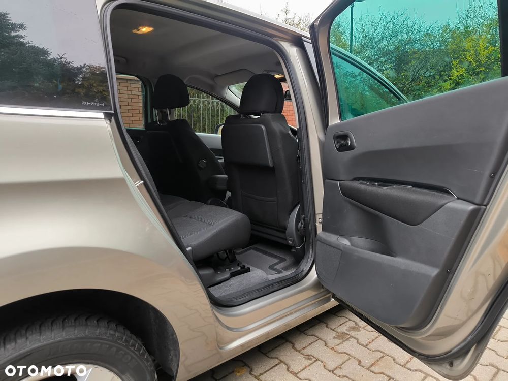 Peugeot 5008 - 17