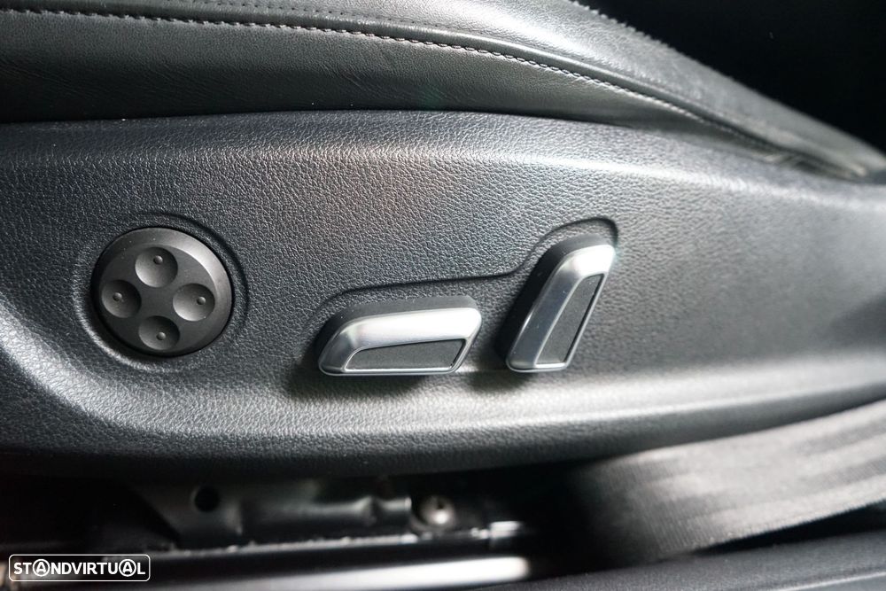 Audi A5 Cabrio 2.0 TDi - 24