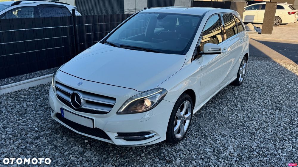 Mercedes-Benz Klasa B 180 BlueEFFICIENCY Edition - 18