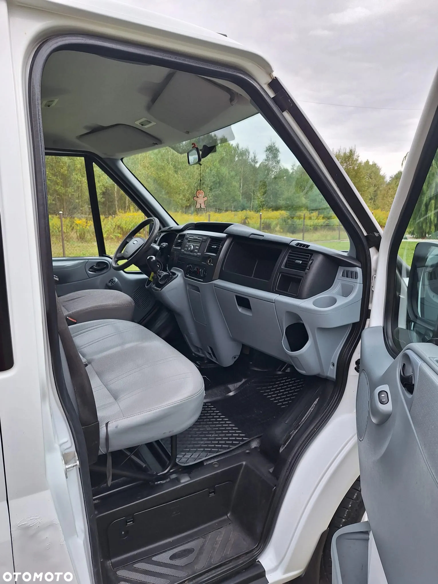 Ford TRANSIT - 11