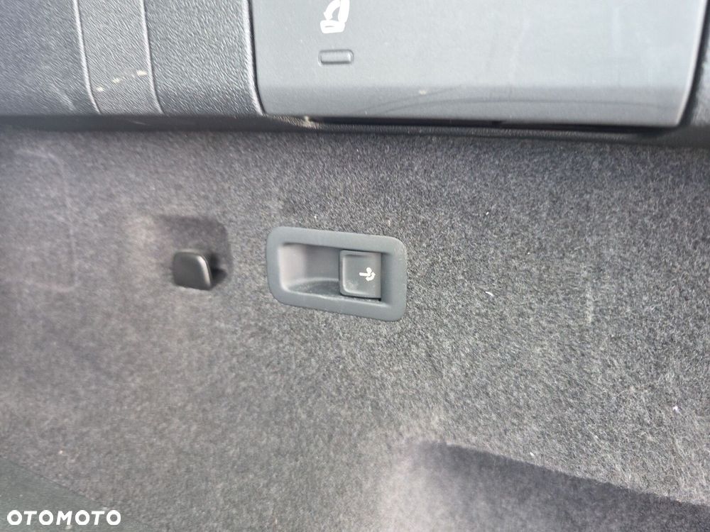 Volkswagen Tayron 1.5 eTSI mHEV Life DSG - 15
