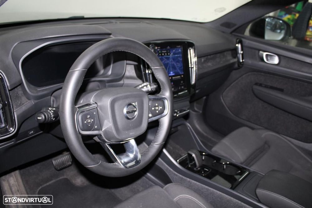 Volvo XC 40 Recharge 69 kWh Single Motor Core - 10