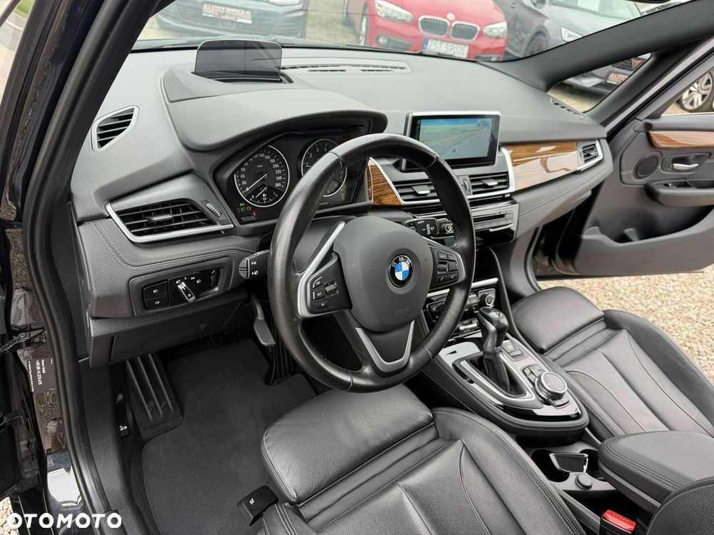 BMW Seria 2 220i Luxury Line - 34